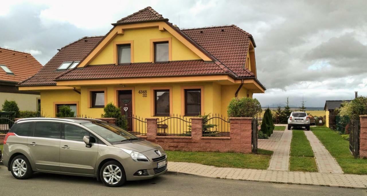Apartman Slnecnica Попрад Екстер'єр фото
